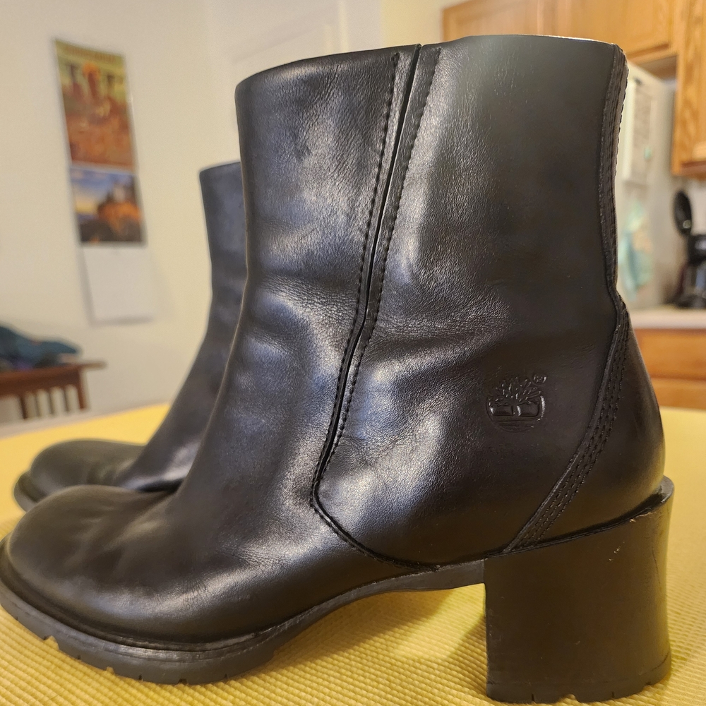Timberland Women's Black Leather Ankle Boots